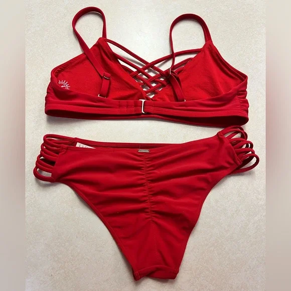 HOLLISTER BIKINI! - Picture 9 of 9